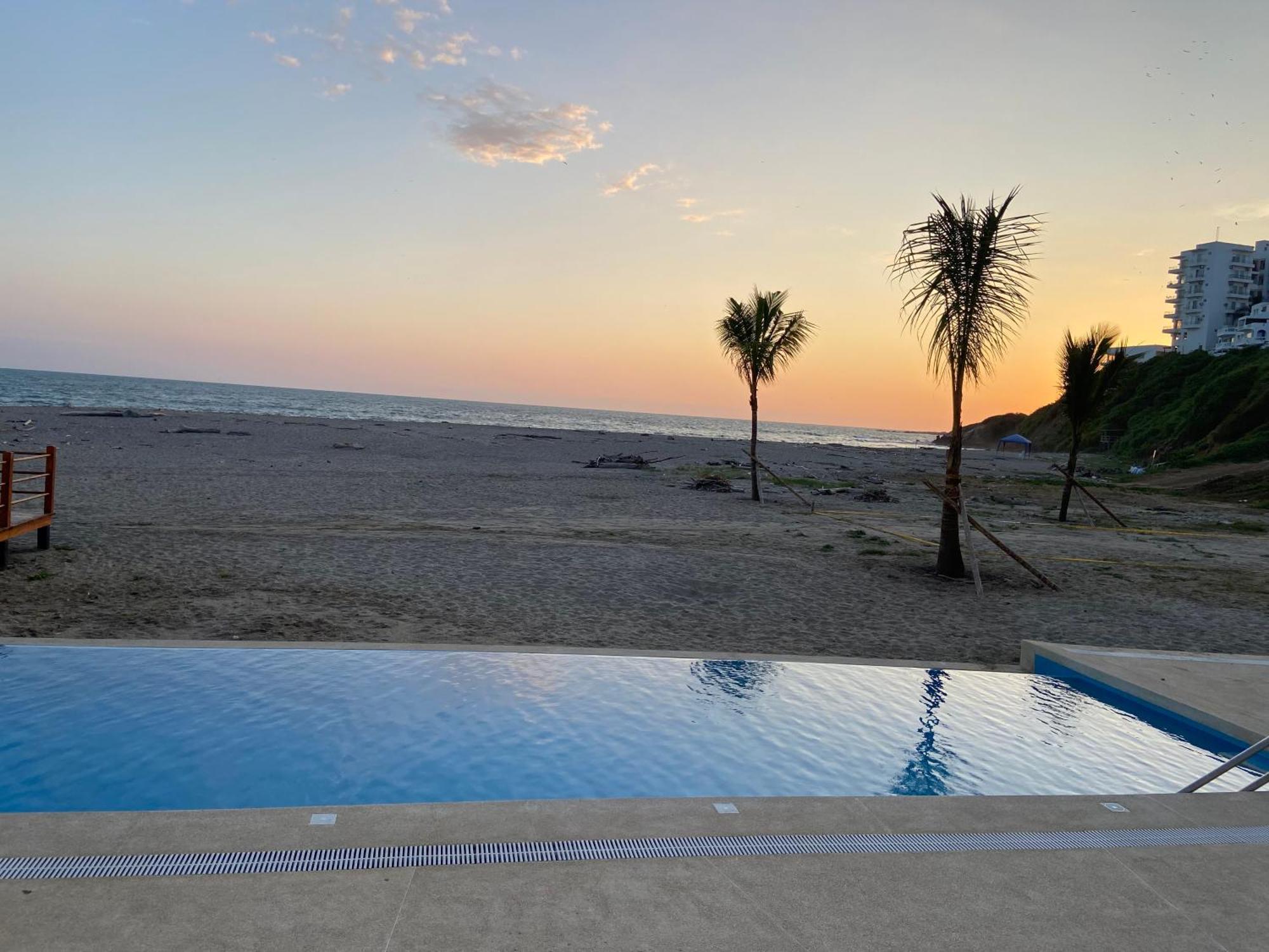 Ocean Club - Ocean Suites II Плаяс Екстериор снимка