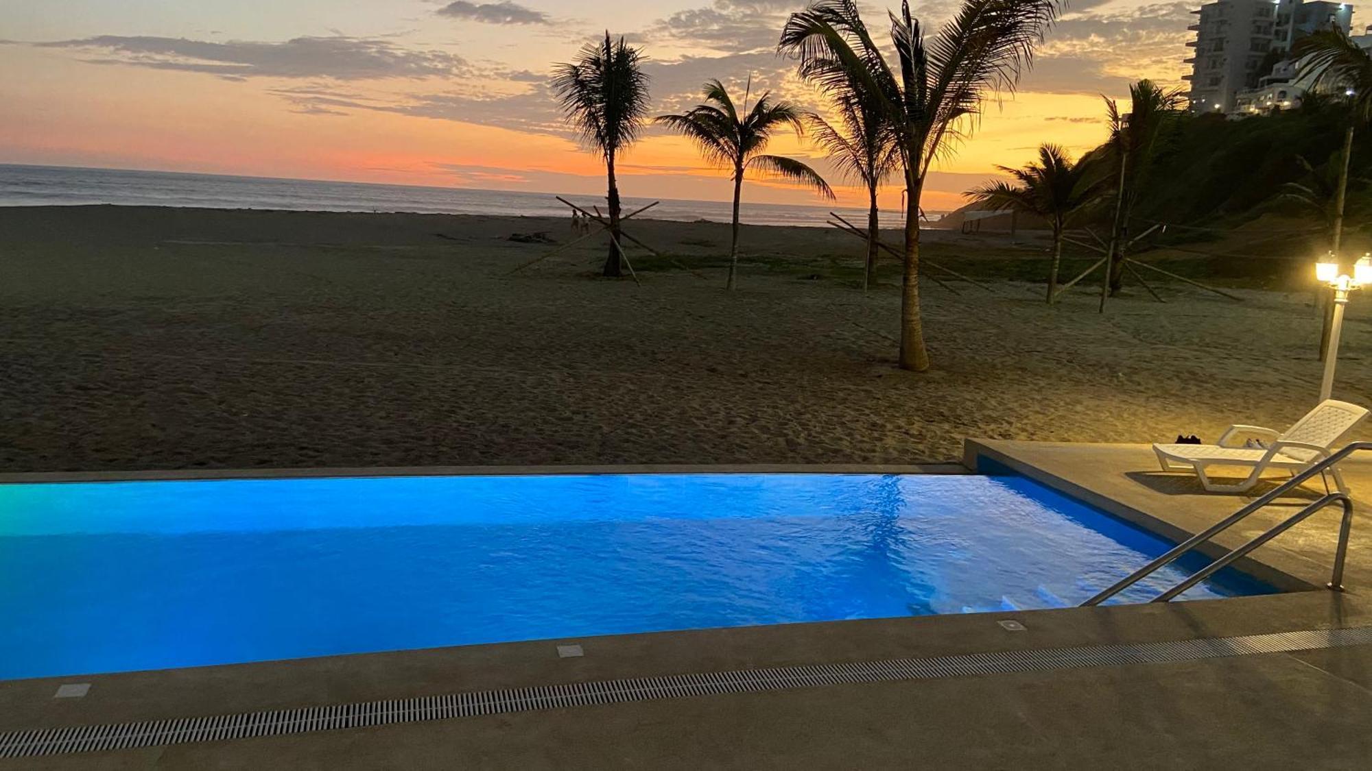 Ocean Club - Ocean Suites II Плаяс Екстериор снимка
